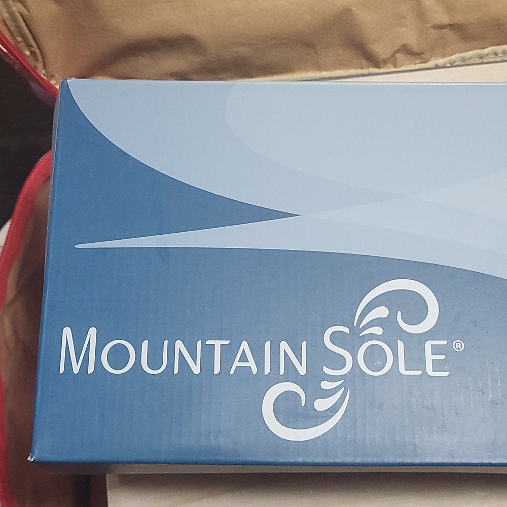 Mountain Sole, size 10, brown leather